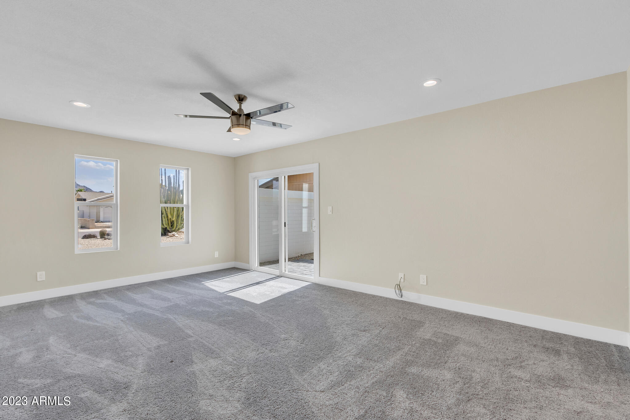 3018 East Cochise Road Phoenix, AZ 85028 - Photo 18 of 33 3018 E Cochise Dr-19