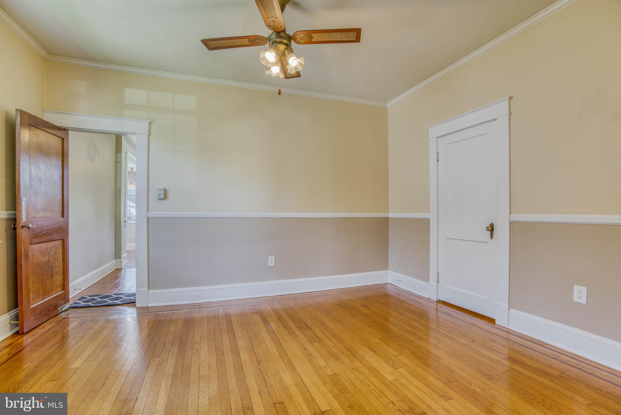 612 Plymouth Road Baltimore, MD 21229 - Photo 20 of 92 First floor
