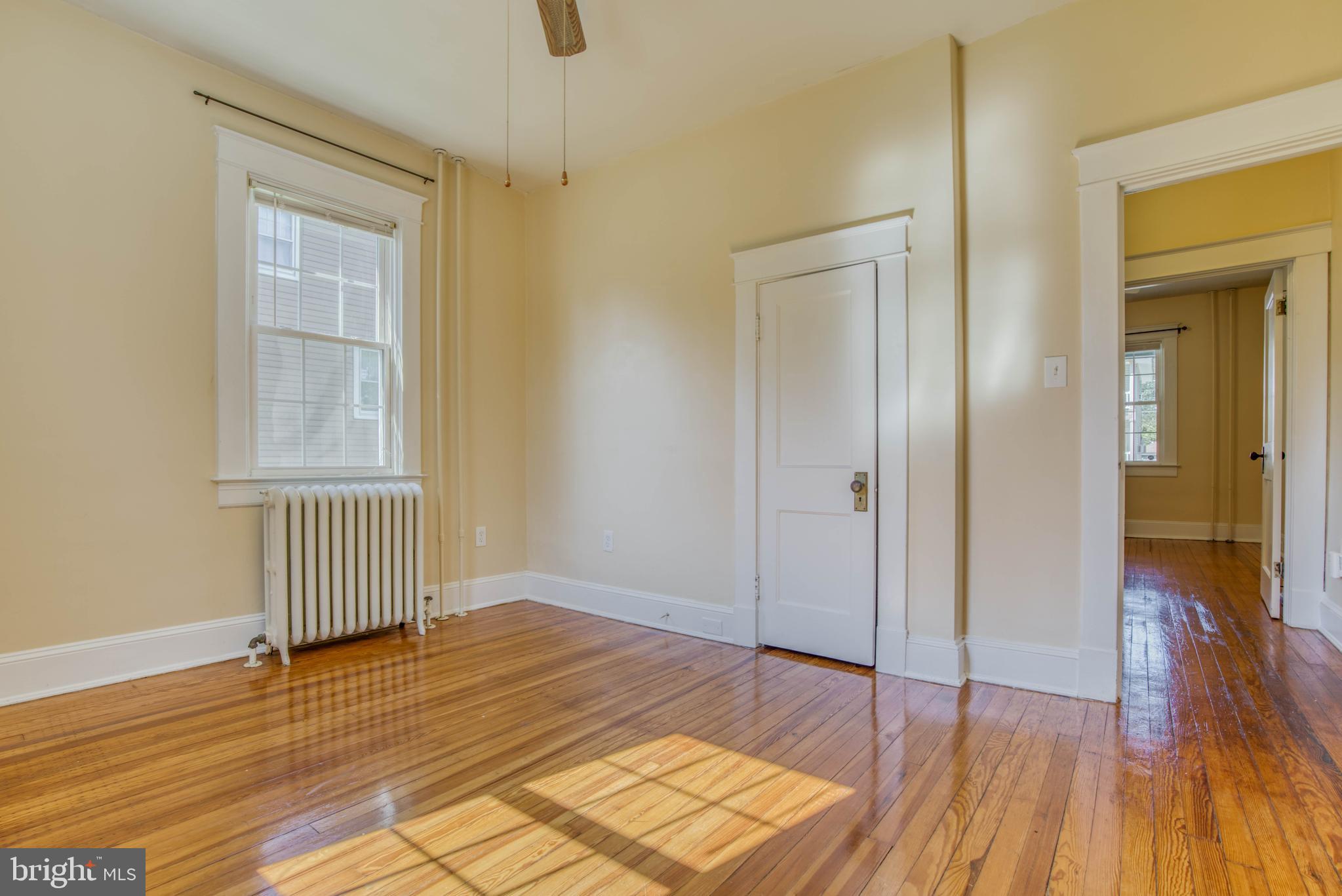 612 Plymouth Road Baltimore, MD 21229 - Photo 45 of 92 1st floor bedroom