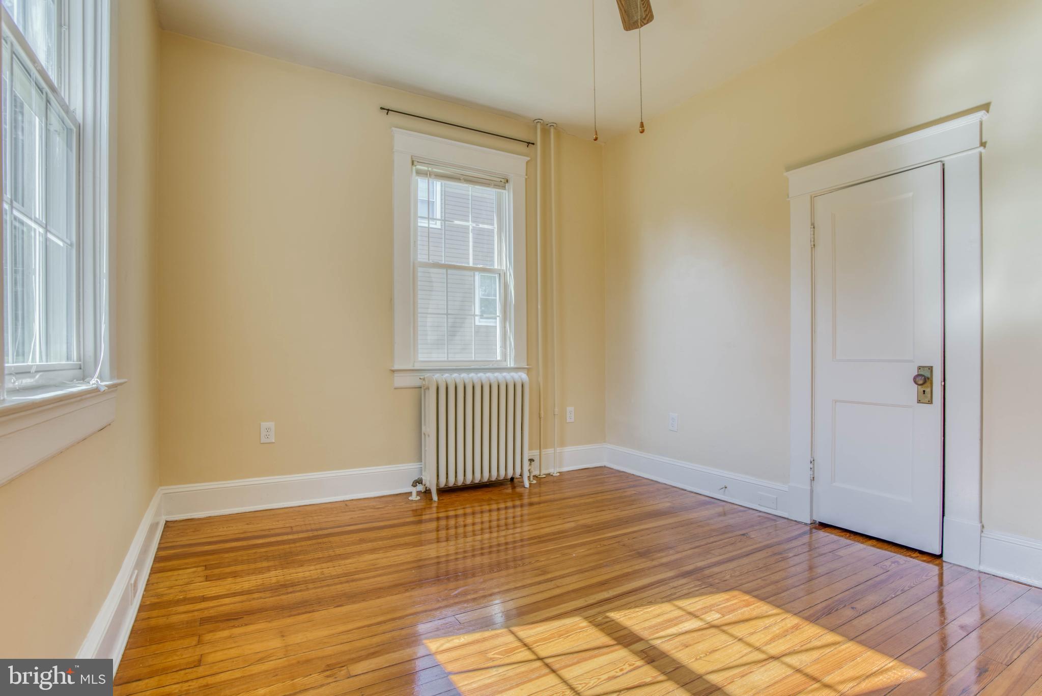 612 Plymouth Road Baltimore, MD 21229 - Photo 46 of 92 1st floor bedroom