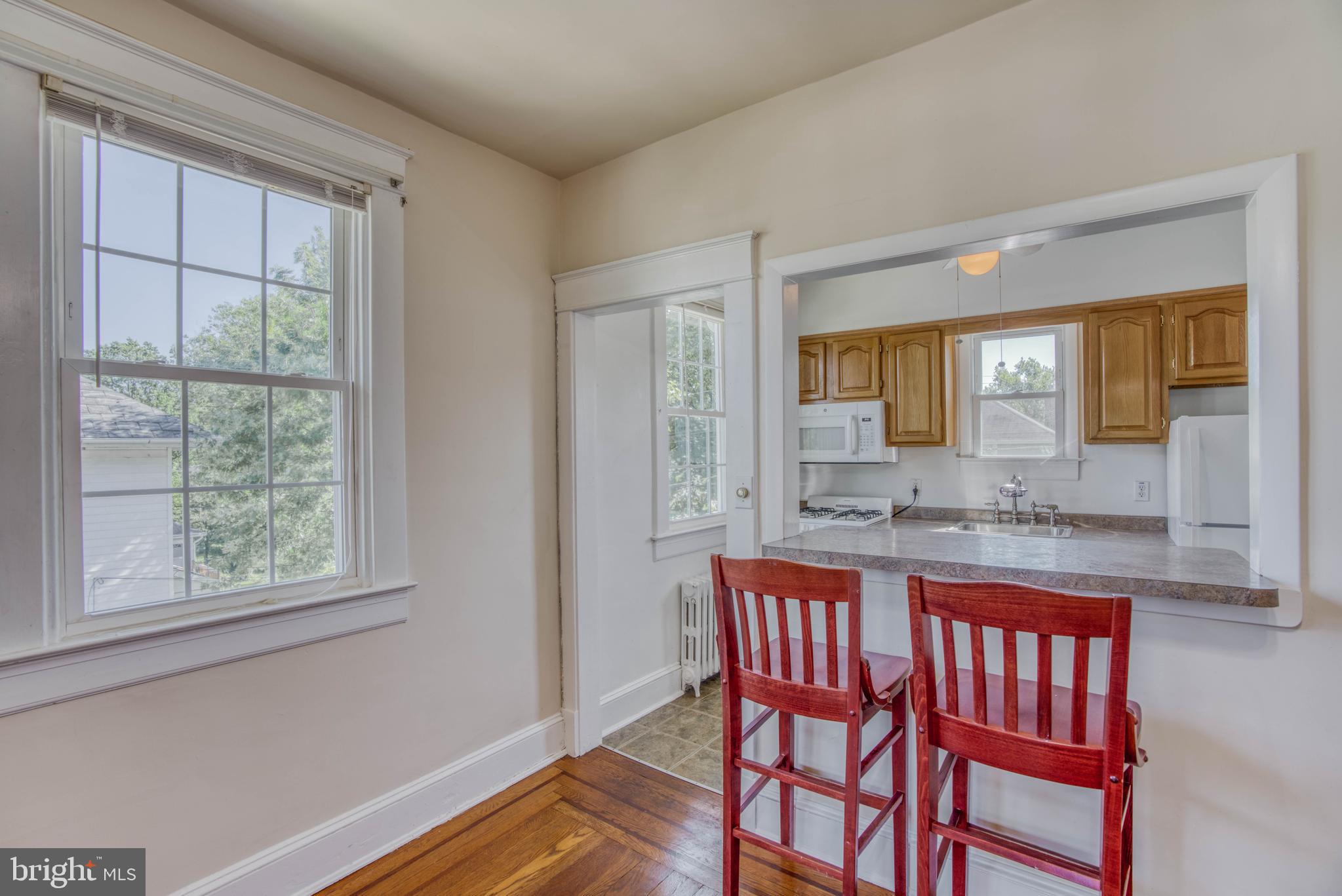 612 Plymouth Road Baltimore, MD 21229 - Photo 58 of 92 2nd floor kitchen