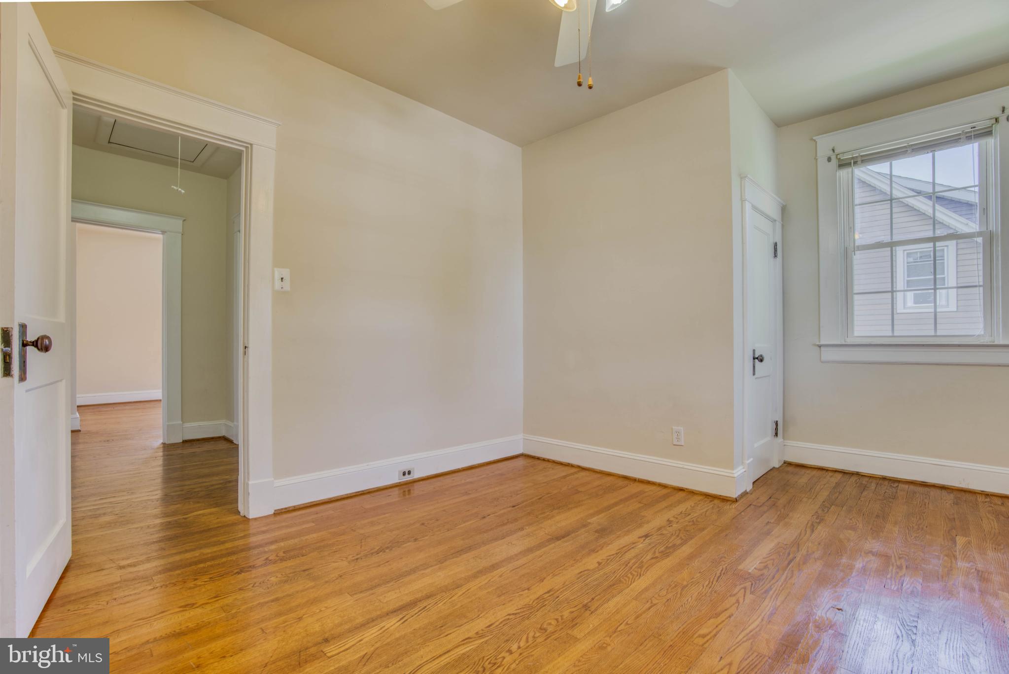 612 Plymouth Road Baltimore, MD 21229 - Photo 79 of 92 2nd floor bedroom