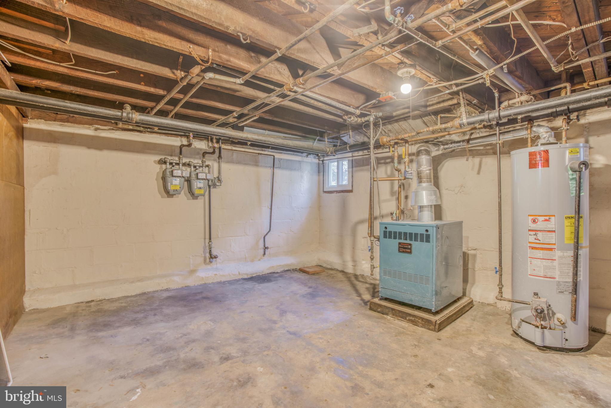 612 Plymouth Road Baltimore, MD 21229 - Photo 90 of 92 basement storage