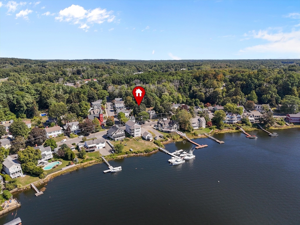 434 Main Street Amesbury, MA 01913 - Photo 36 of 40 a view of a city