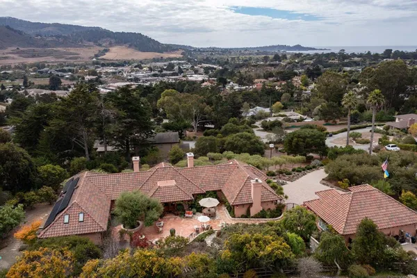 $3,950,000 | 25987 Rio Vista Drive, Carmel, CA 93923