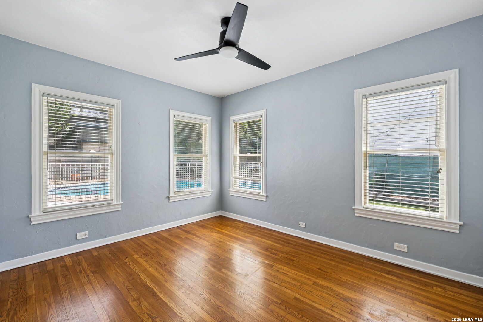 102 Nacogdoches Road Alamo Heights, TX 78209 - Photo 19 of 30 Gallery Image 19
