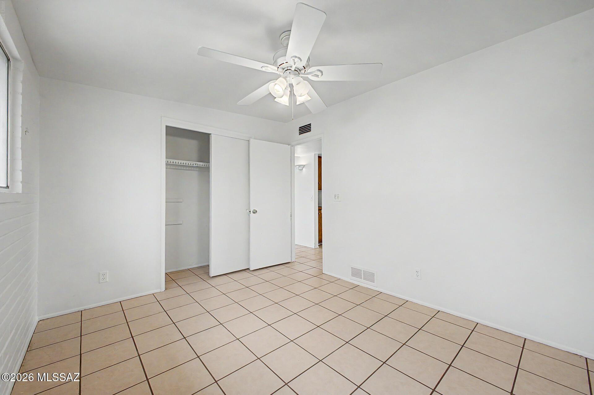 1841 West Caravelle Road Tucson, AZ 85713 - Photo 19 of 24 19 - Caravelle