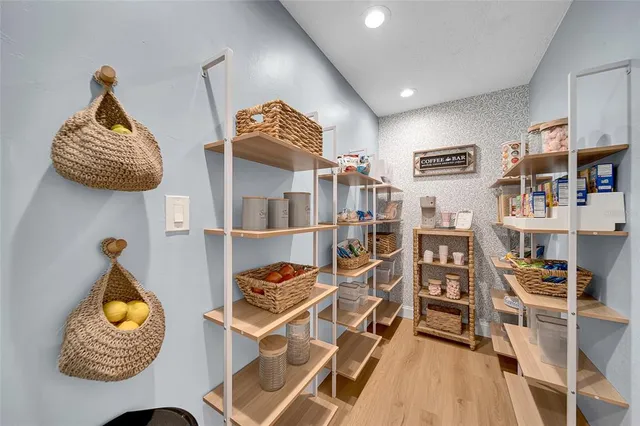 $1,580,000 | 2025 Michigan Avenue Northeast, St. Petersburg, FL 33703