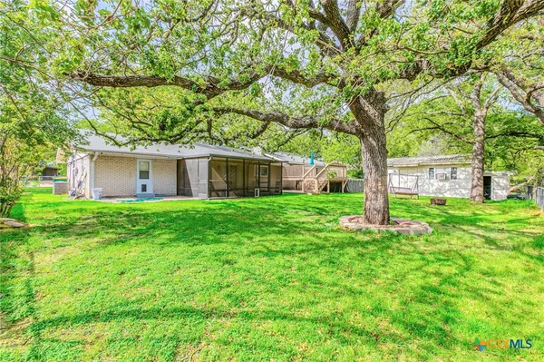 $258,000 | 2411 Osage Road, Gatesville, TX 76528