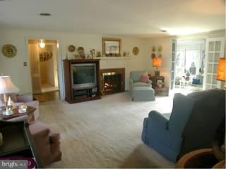 311 Spring House Road Newtown, PA 18940 - Photo 2 of 6 Gallery Image 2