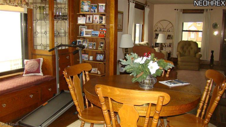 1239 Lander Road Cleveland, OH 44124 - Photo 9 of 25