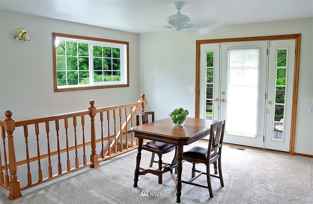 13251 Lake Kathleen Road Southeast Renton, WA 98059 - Photo 3 of 21