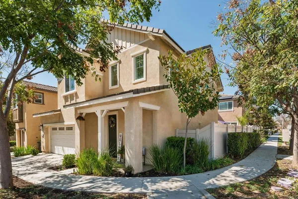 $715,000 | 282 Oberlander Way, Fallbrook, CA 92028