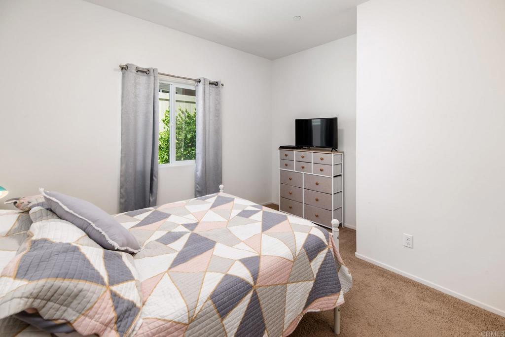 282 Oberlander Way Fallbrook, CA 92028 - Photo 14 of 47