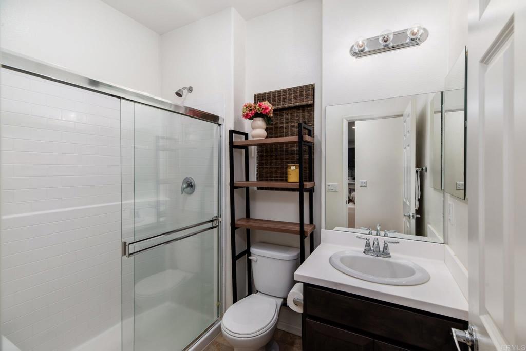 282 Oberlander Way Fallbrook, CA 92028 - Photo 16 of 47