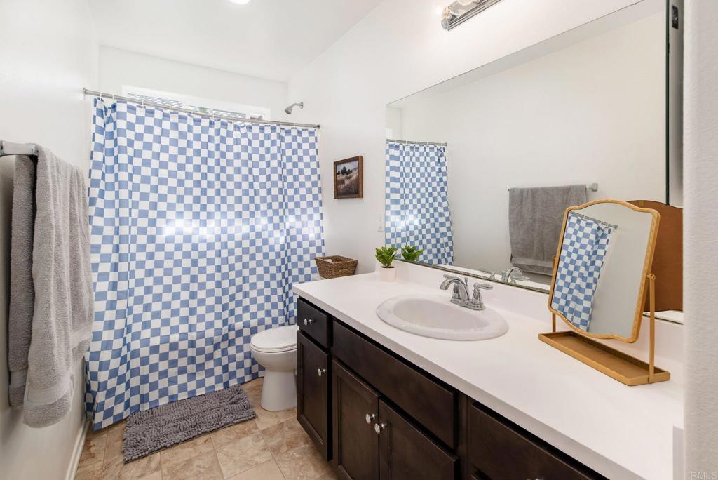 282 Oberlander Way Fallbrook, CA 92028 - Photo 26 of 47