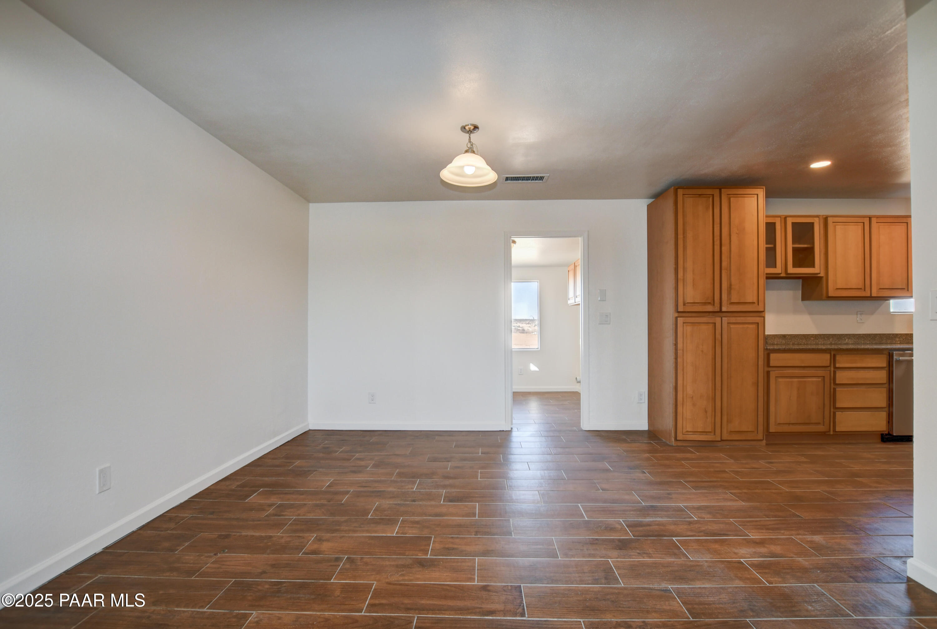 610 South Reed Road Chino Valley, AZ 86323 - Photo 23 of 39 Dining Area 1