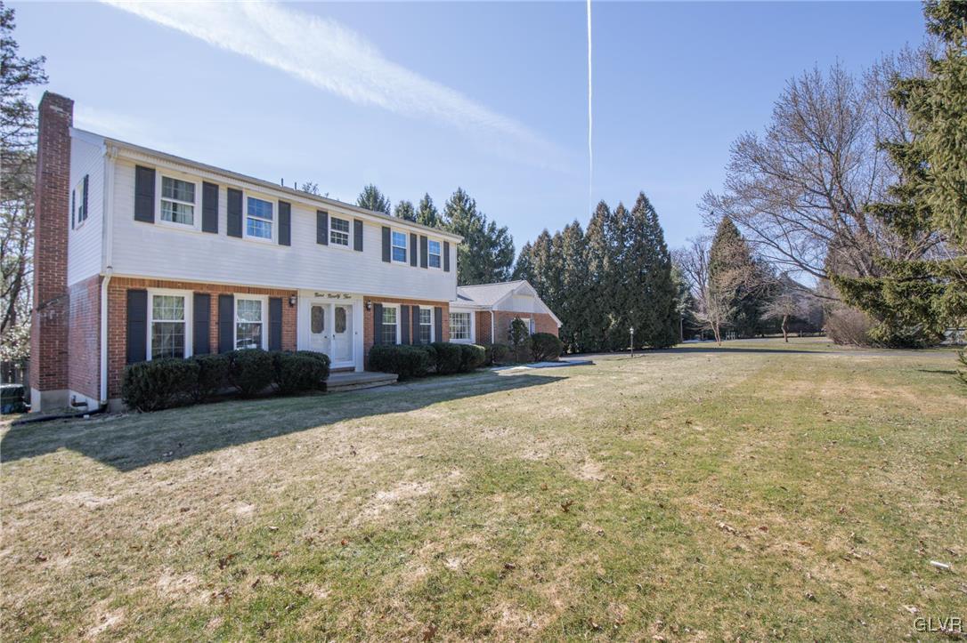 995 Macada Road Bethlehem, PA 18017 - Photo 3 of 19 Gallery Image 3