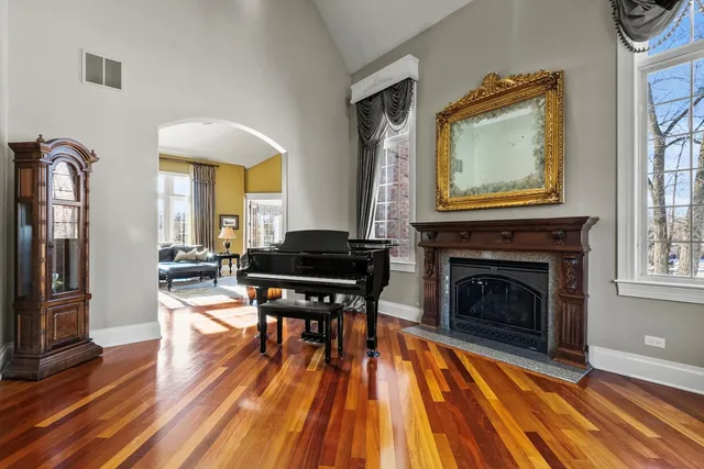 $1,795,000 | 26 Meadow Road, Palos Park, IL 60464