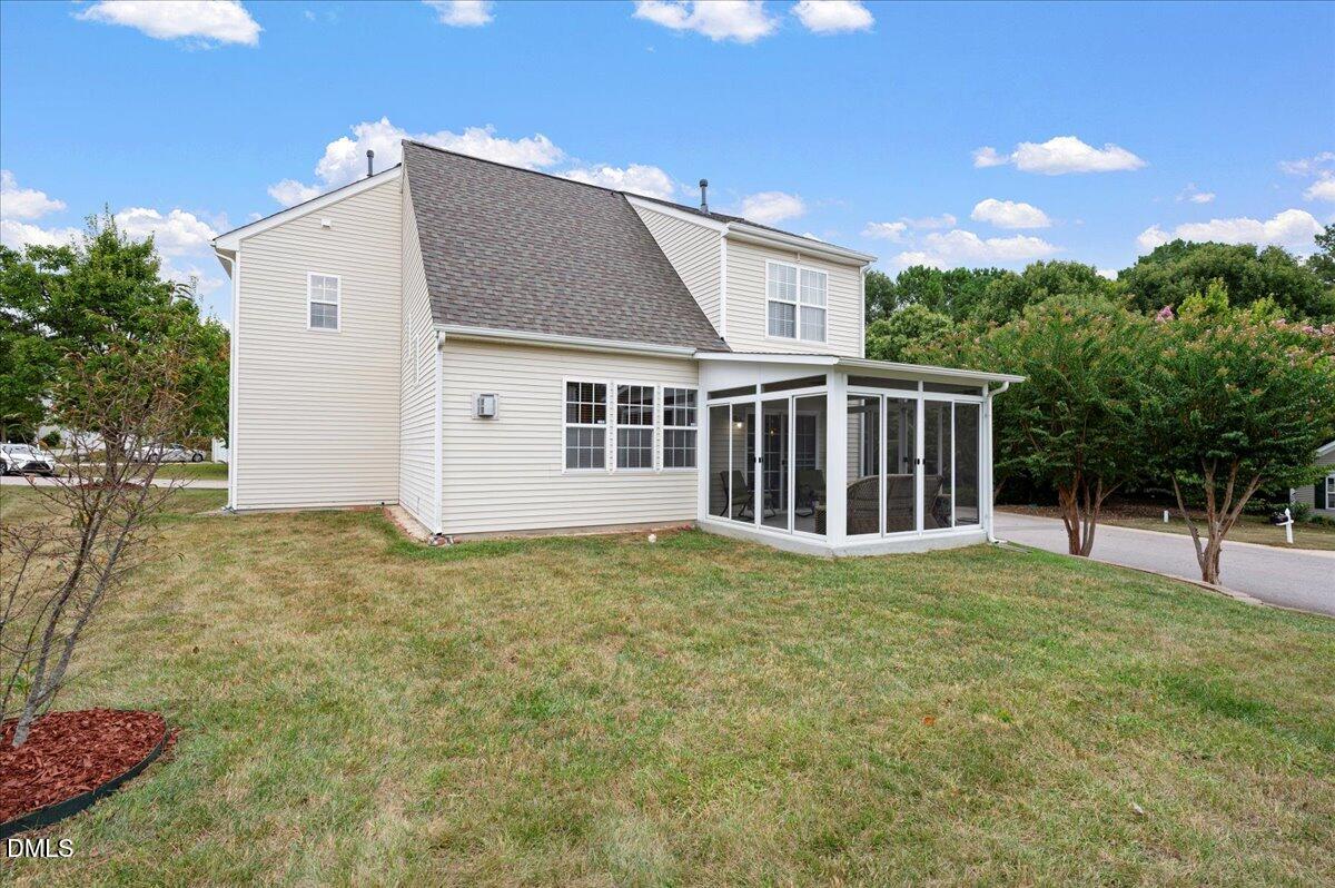 1048 Stormy Lane Raleigh, NC 27610 - Photo 28 of 35 28-6