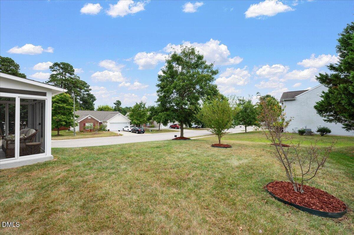 1048 Stormy Lane Raleigh, NC 27610 - Photo 29 of 35 29-7