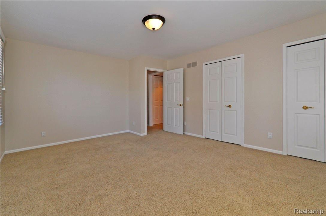 483 Shoreham Road Grosse Pointe, MI 48236 - Photo 32 of 44 24.jpg