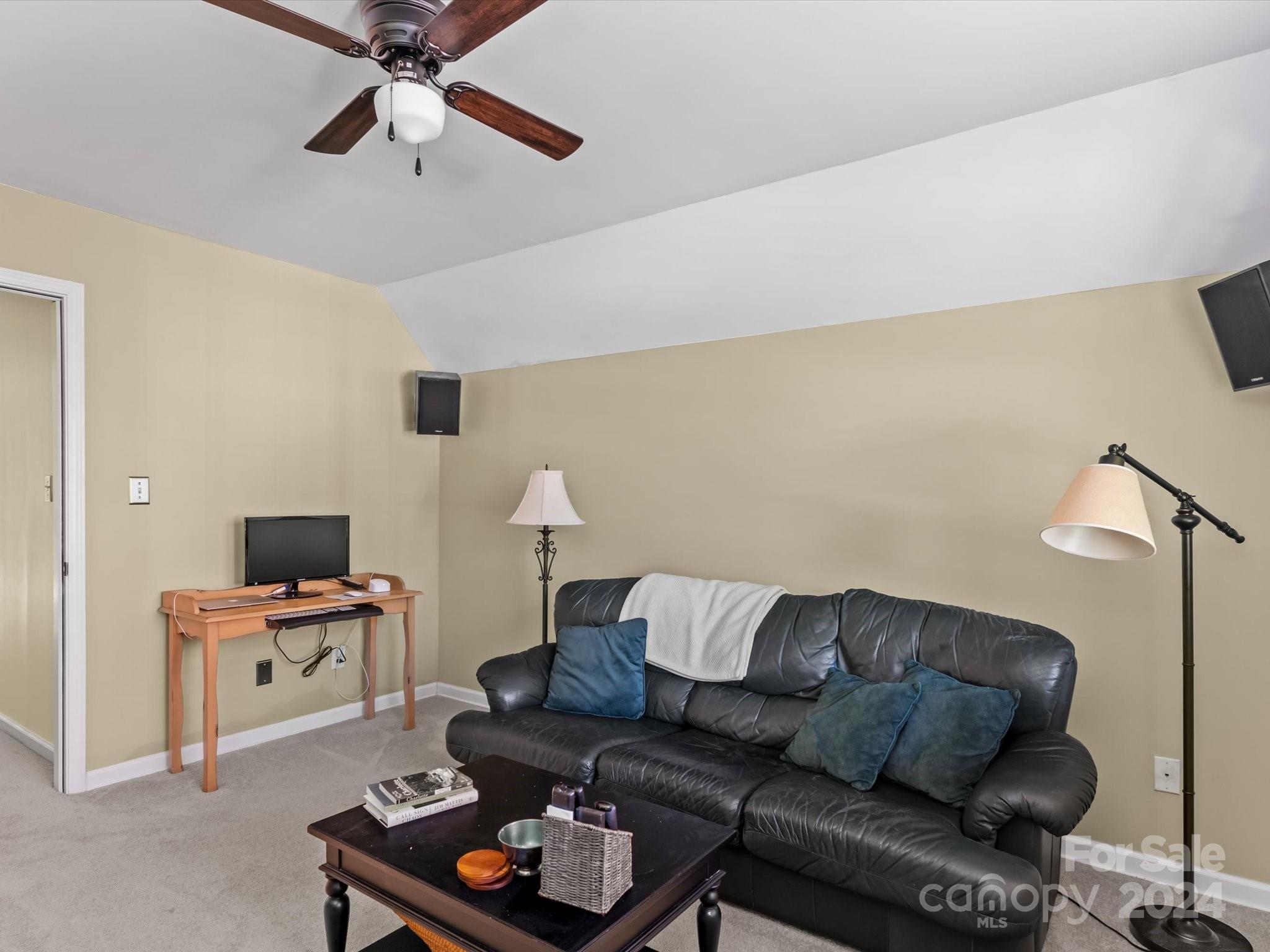 2811 Bathgate Lane Matthews, NC 28105 - Photo 29 of 37