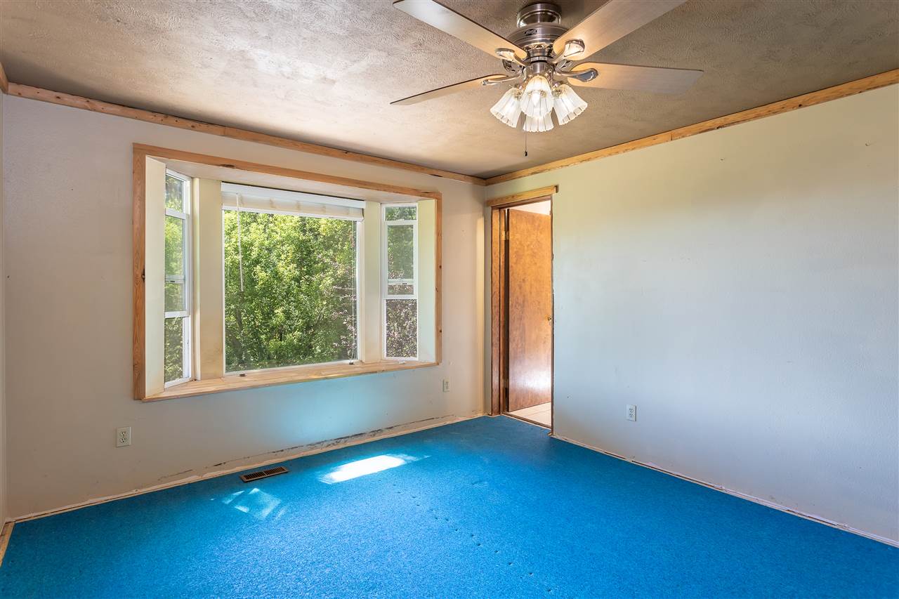 23811 North Dunn Road Chattaroy, WA 99003 - Photo 14 of 38 Gallery Image 14