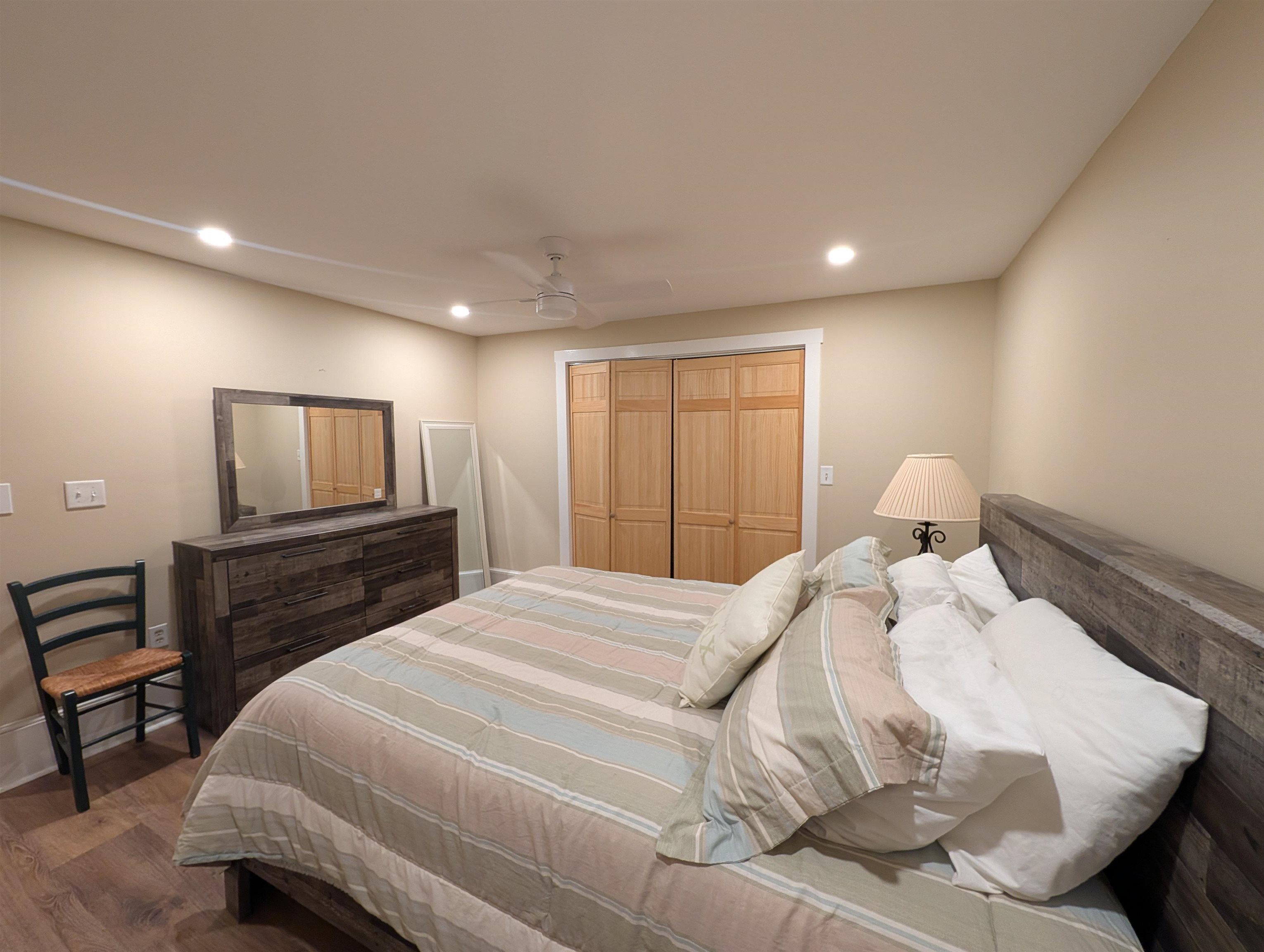 208 West Shore Road, Unit 5 Bristol, NH 03222 - Photo 11 of 20 Gallery Image 11