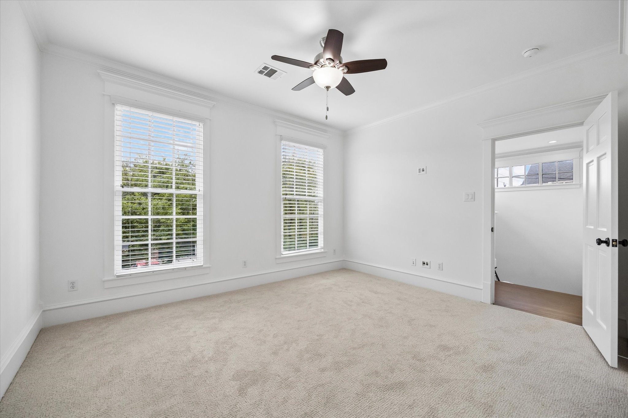 705 West 9th Street Houston, TX 77008 - Photo 19 of 30