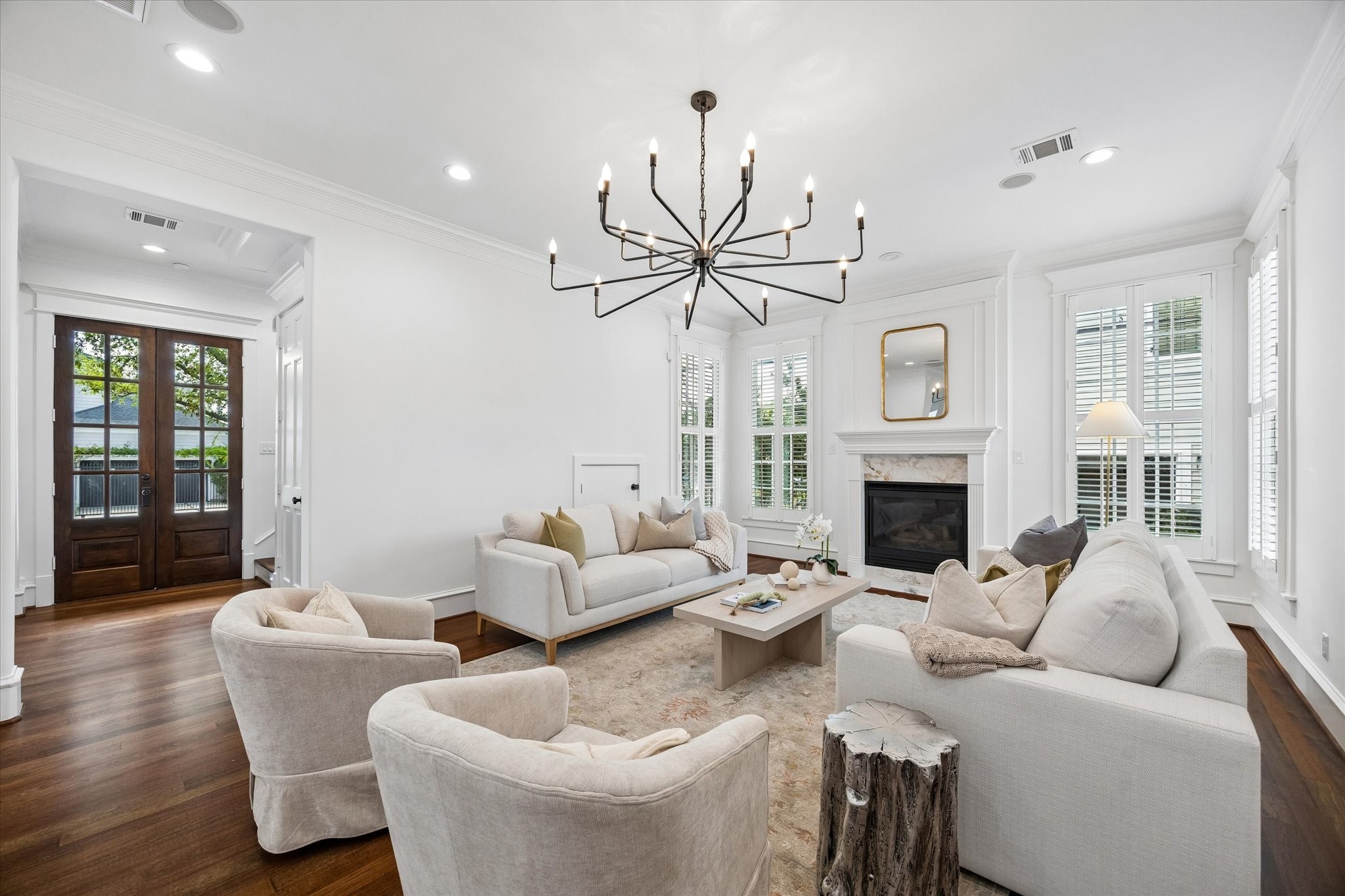 705 West 9th Street Houston, TX 77008 - Photo 9 of 30