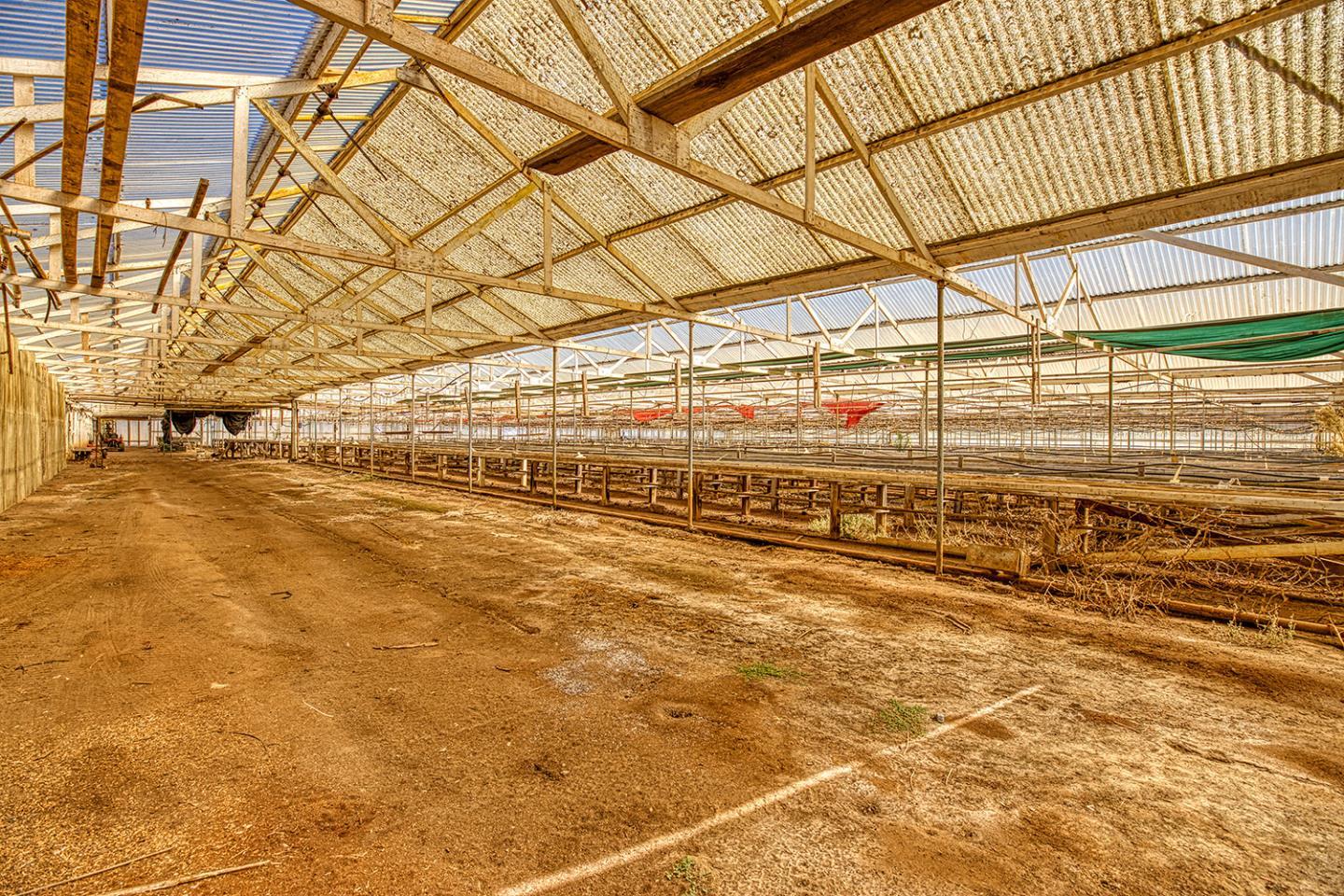 21 Lilly Way Watsonville, CA 95076 - Photo 15 of 47 a view of an ocean & building