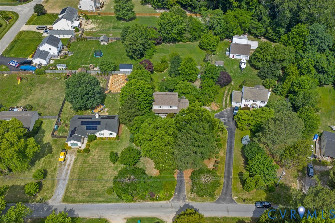 137 Sand Hill Road Toano, VA 23168 - Photo 2 of 6