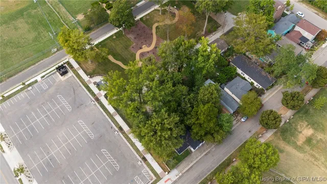 $425,000 | 109 Central Avenue, Madison, IN 47250