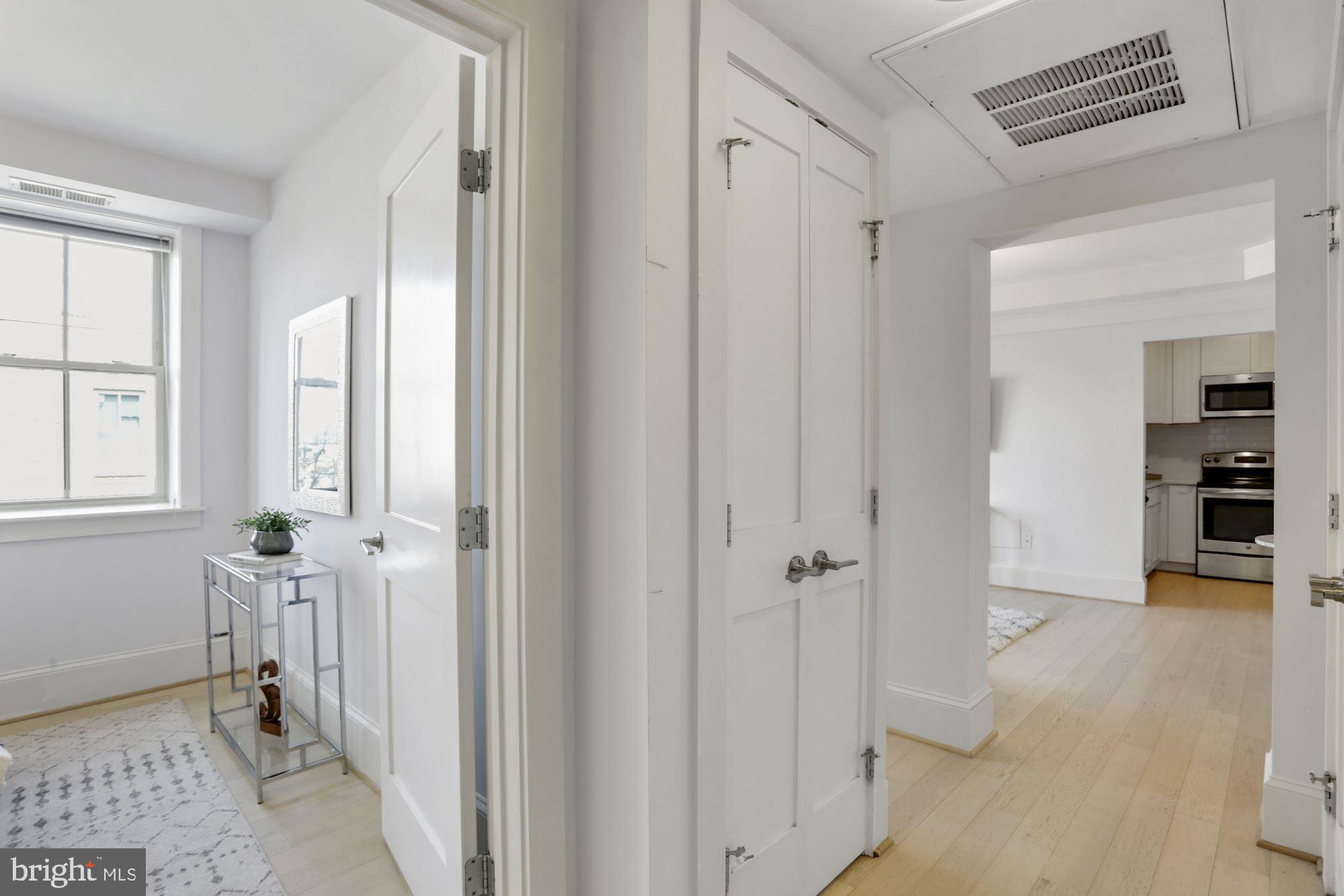 1451 Park Road Northwest, Unit 513 Washington, DC 20010 - Photo 16 of 28 Hall