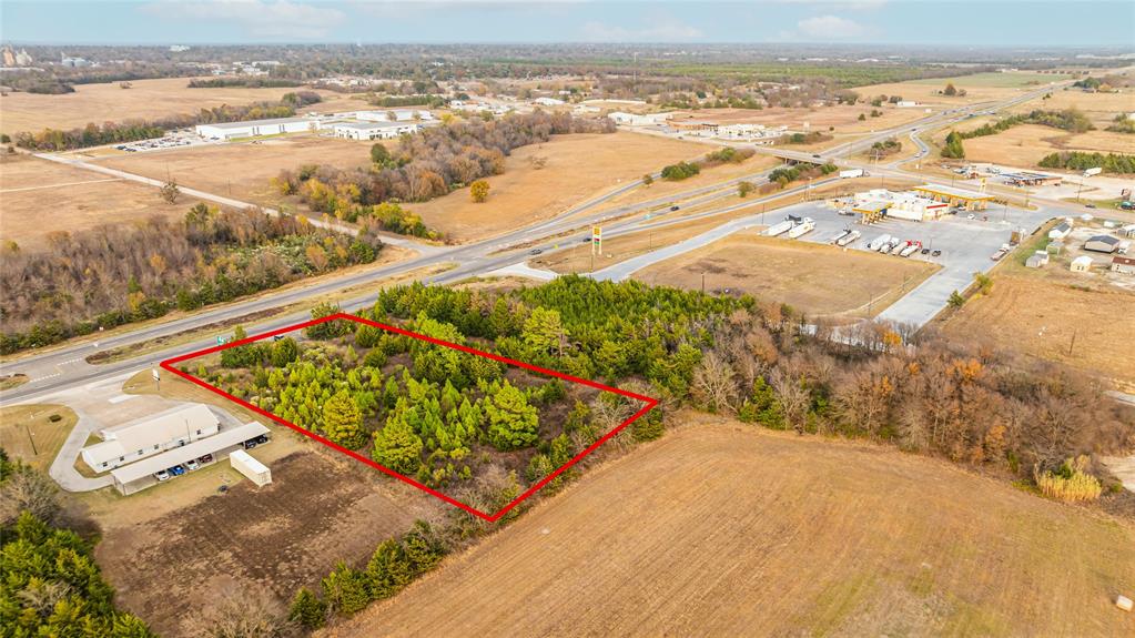 725 Southwest Loop 286 Paris, TX 75460 - Photo 21 of 21 a view of an ocean