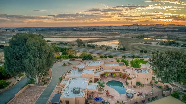 $4,500,000 | 15516 North Friant Road, Friant, CA 93626