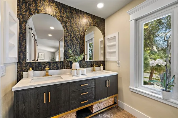 $1,599,000 | 23752 Lagarto, Mission Viejo, CA 92691