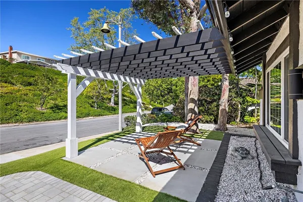 $1,599,000 | 23752 Lagarto, Mission Viejo, CA 92691