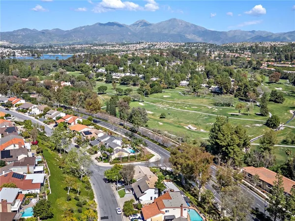 $1,599,000 | 23752 Lagarto, Mission Viejo, CA 92691