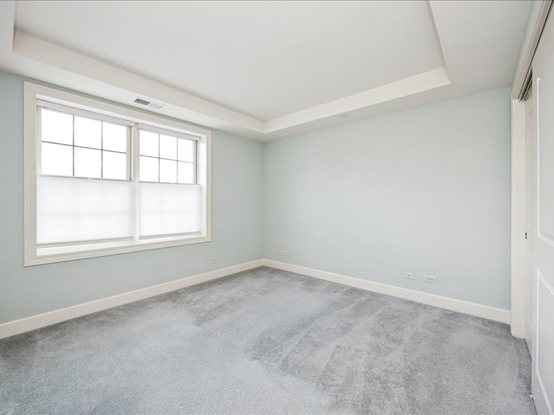 10 East Burlington Street, Unit 2J Riverside, IL 60546 - Photo 24 of 36