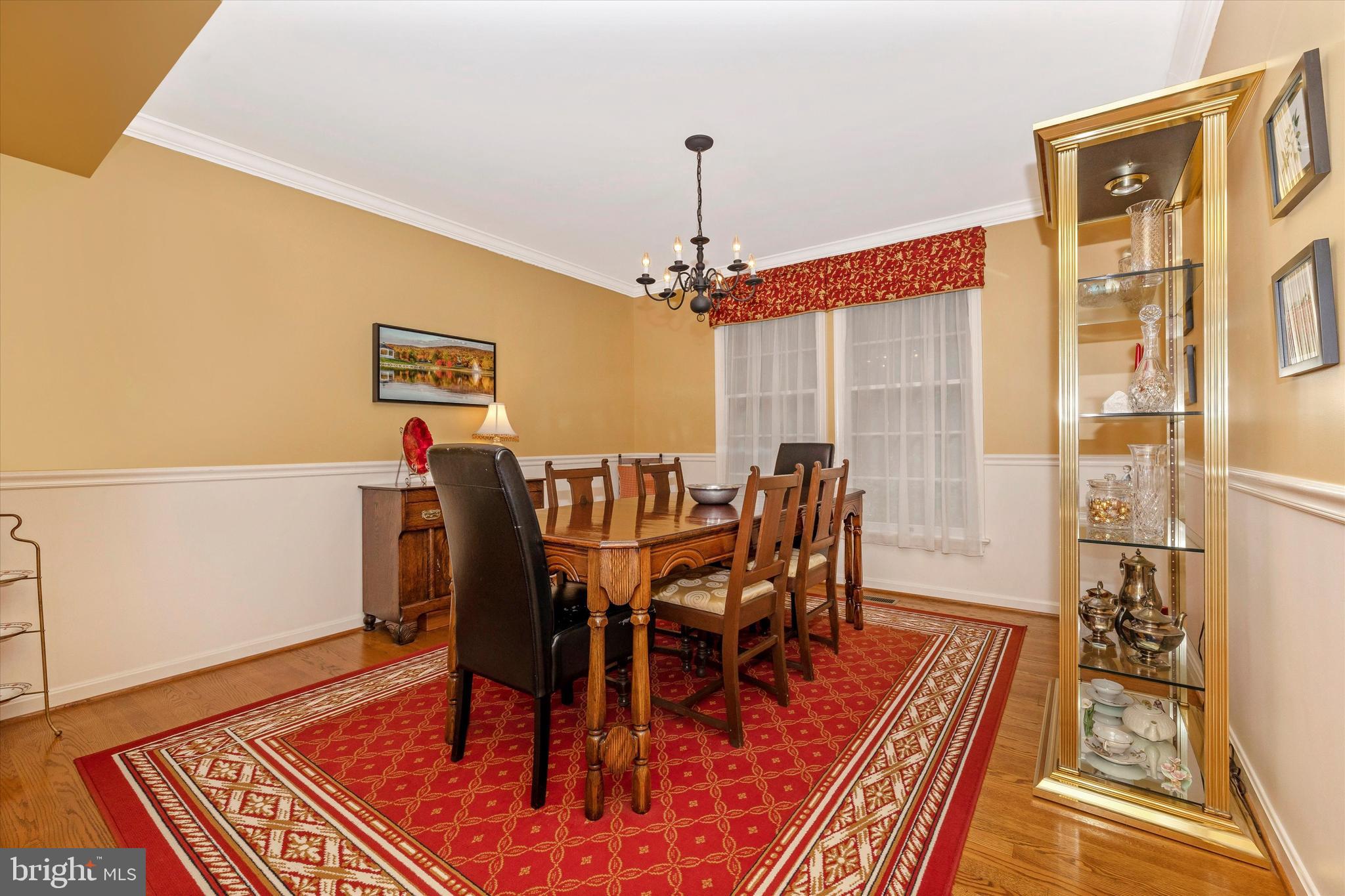 2213 Banner Hill Road Frederick, MD 21702 - Photo 8 of 58 And dining room...