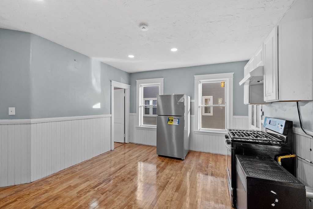 35 Arthur Street, Unit 2 Worcester, MA 01604 - Photo 14 of 39 Gallery Image 14