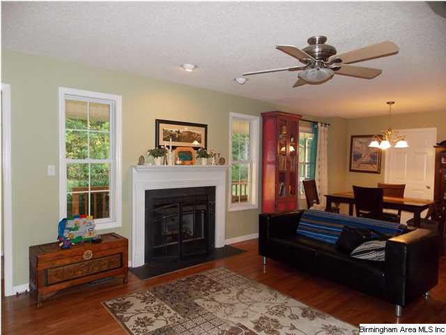 541 Red Valley Circle Remlap, AL 35133 - Photo 5 of 22