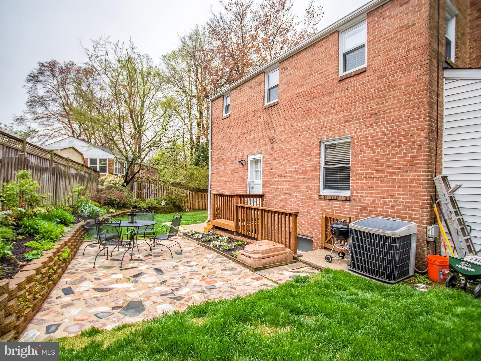 10003 Greenock Road Silver Spring, MD 20901 - Photo 13 of 16 Exterior (Rear)