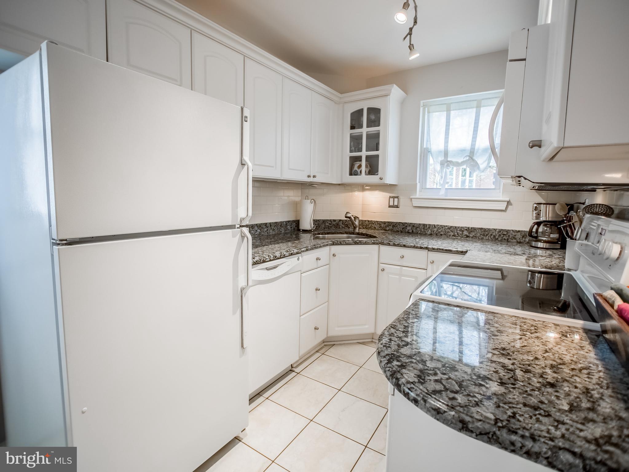 10003 Greenock Road Silver Spring, MD 20901 - Photo 5 of 16 Kitchen