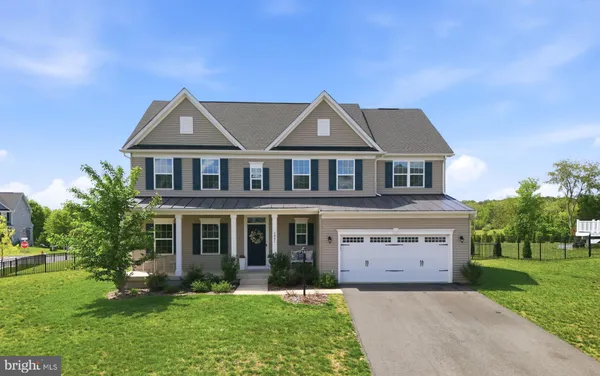 $914,900 | 7891 Spotted Saddle Court, Warrenton, VA 20187
