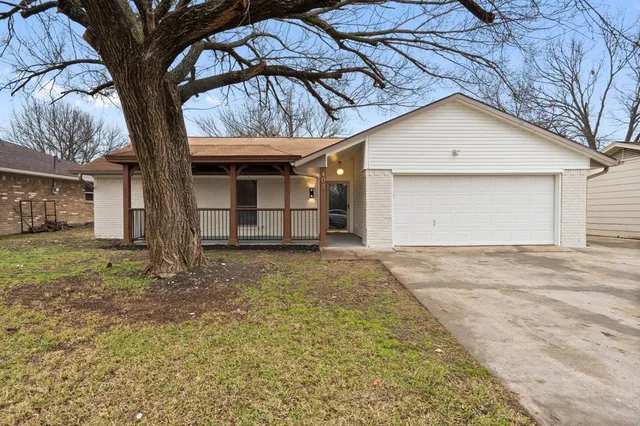 $2,150 | 403 Valentine Lane, Wylie, TX 75098