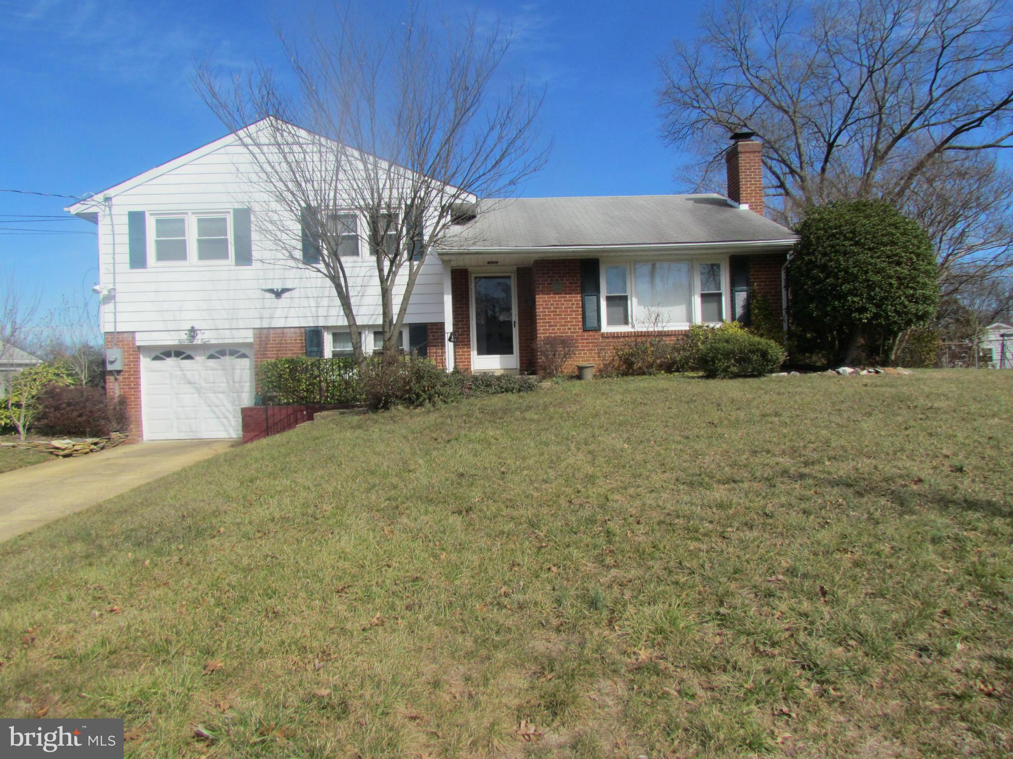 5208 Columbia Road Springfield, VA 22151 - Photo 1 of 22 House View from Cul-de-sac