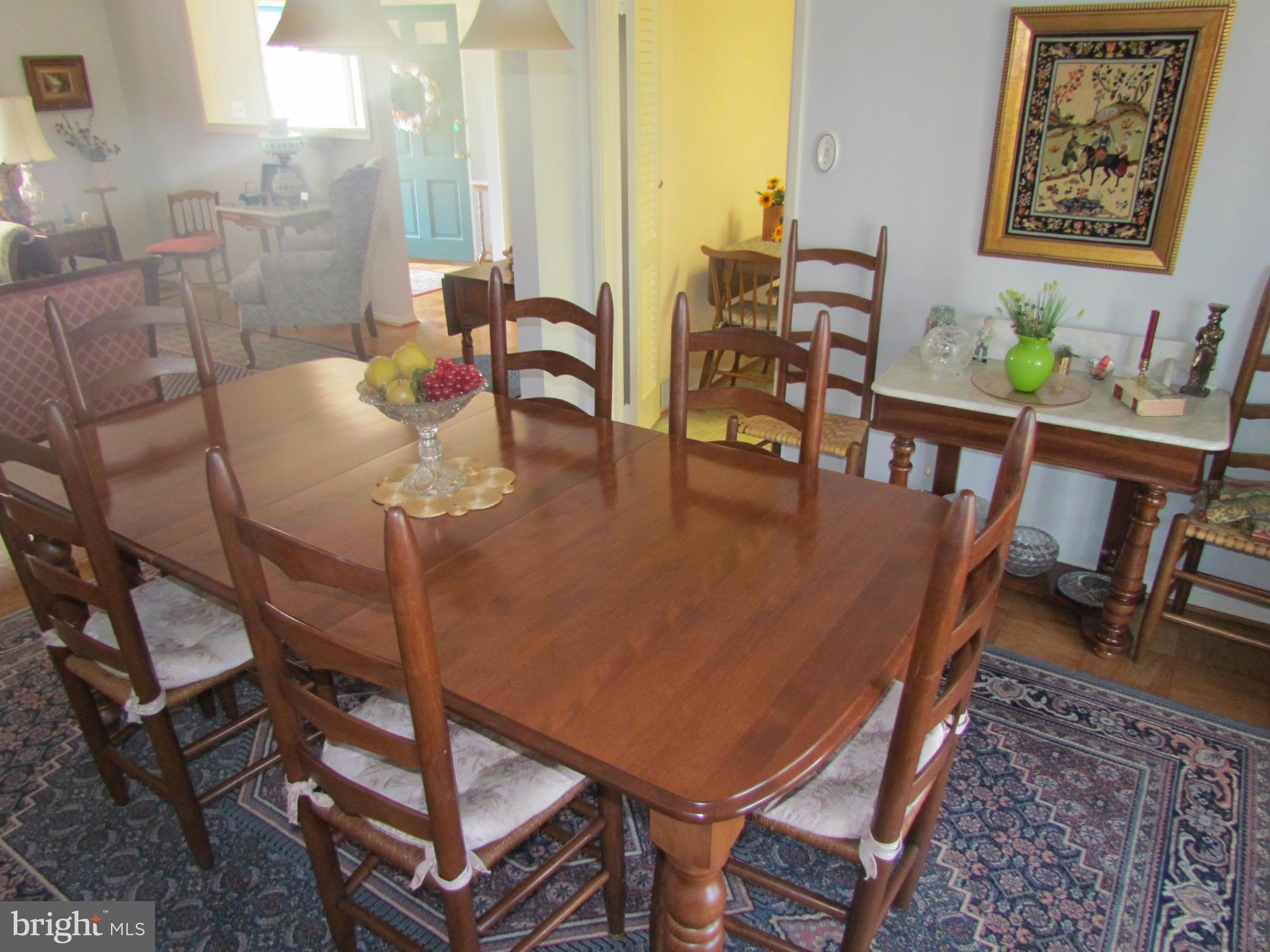 5208 Columbia Road Springfield, VA 22151 - Photo 4 of 22 Dining Room